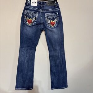 Sky Premium Collection low rise embellished flare jeans stretch Size 7/8 Nwt